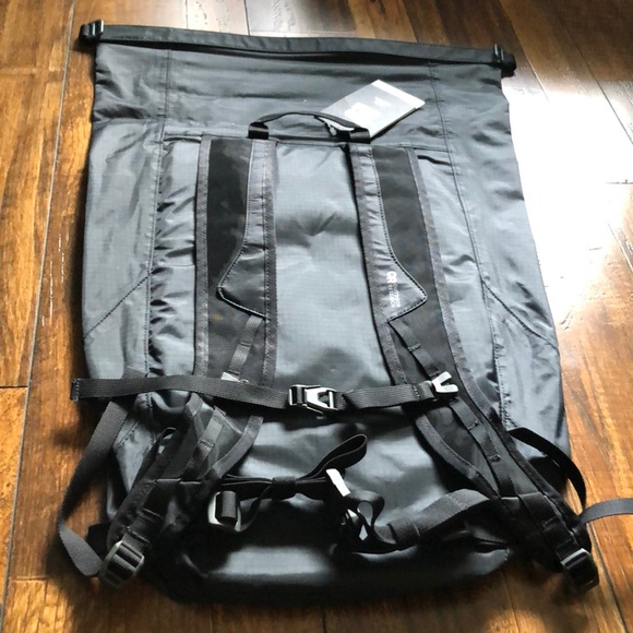 Outdoor research carry out dry pack 20L - Picture 3 of 5